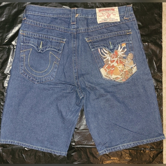 True Religion-Durga-Billy 40x27